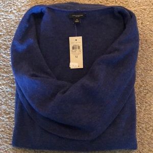 New with tags/ Women’s Ann Taylor sweater- M
